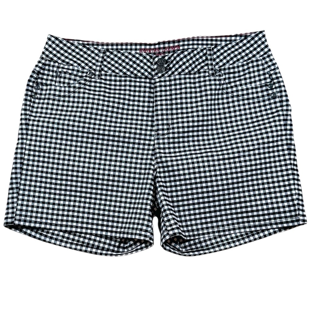 Sabrina Lauren Women's Black and White Checkered Shorts Size 18W